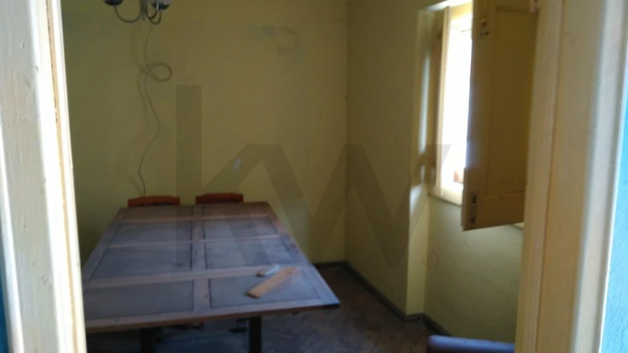 Moradia T2 para Venda em Carregueira Foto 6