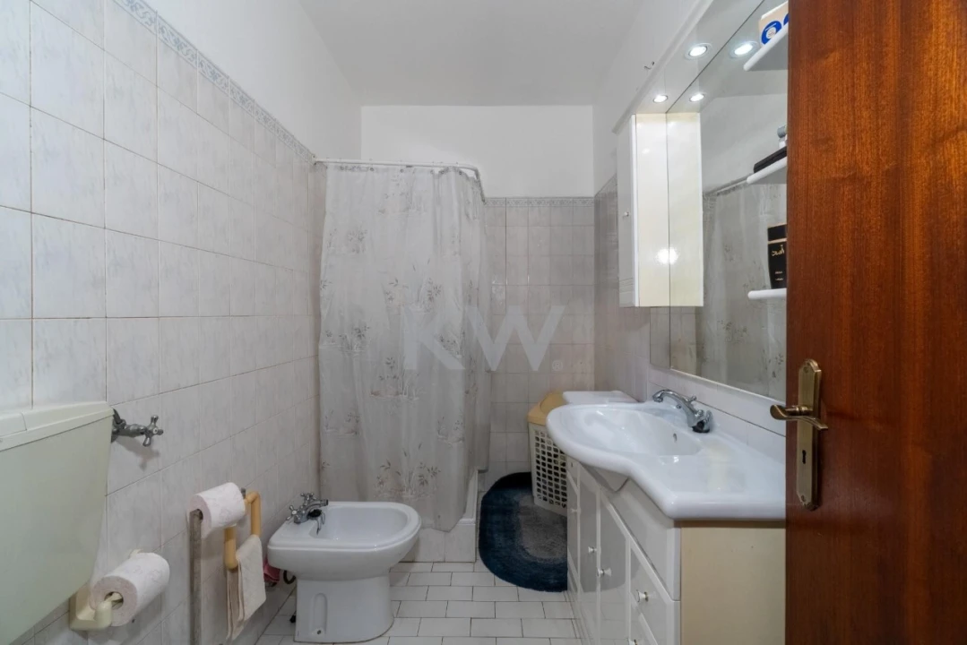 Moradia T3 para Venda em Albufeira e Olhos de Água Foto 24