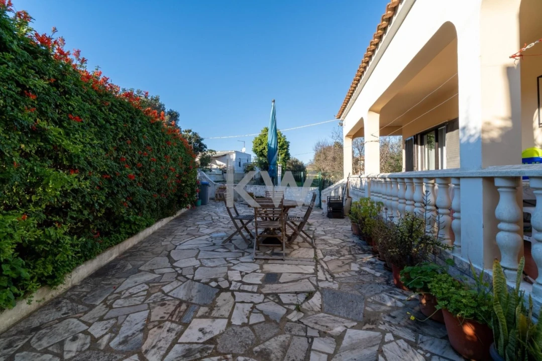 Moradia T3 para Venda em Albufeira e Olhos de Água Foto 37