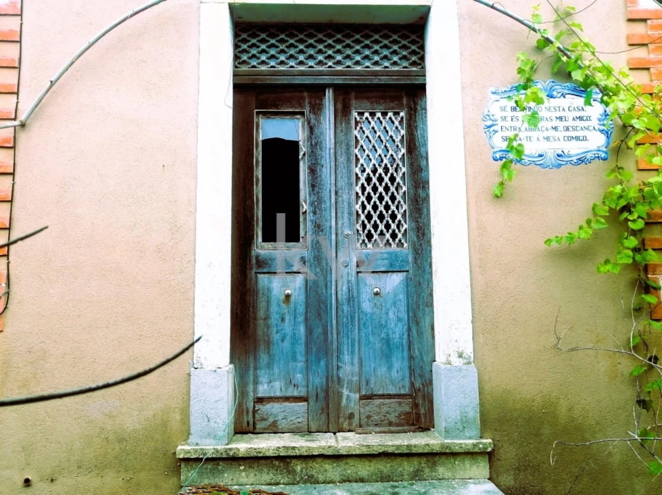 Moradia T4 para Venda em Venteira Foto 23