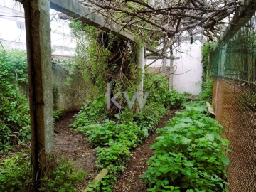 Moradia T4 para Venda em Venteira