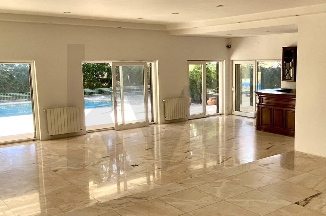 Moradia T5 para Venda em Carcavelos e Parede Foto 21