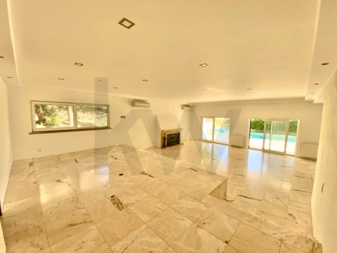 Moradia T5 para Venda em Carcavelos e Parede Foto 17