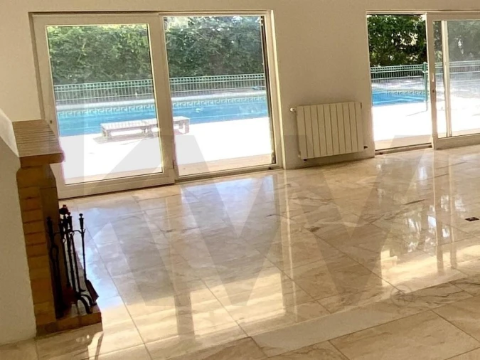 Moradia T5 para Venda em Carcavelos e Parede Foto 20