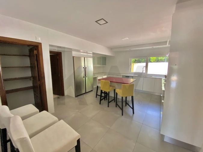 Moradia T5 para Venda em Carcavelos e Parede Foto 22