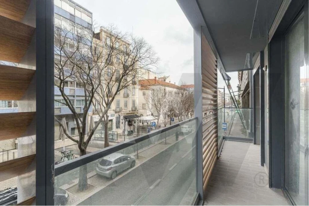 Apartamento T2 para Venda em Avenidas Novas Foto 3