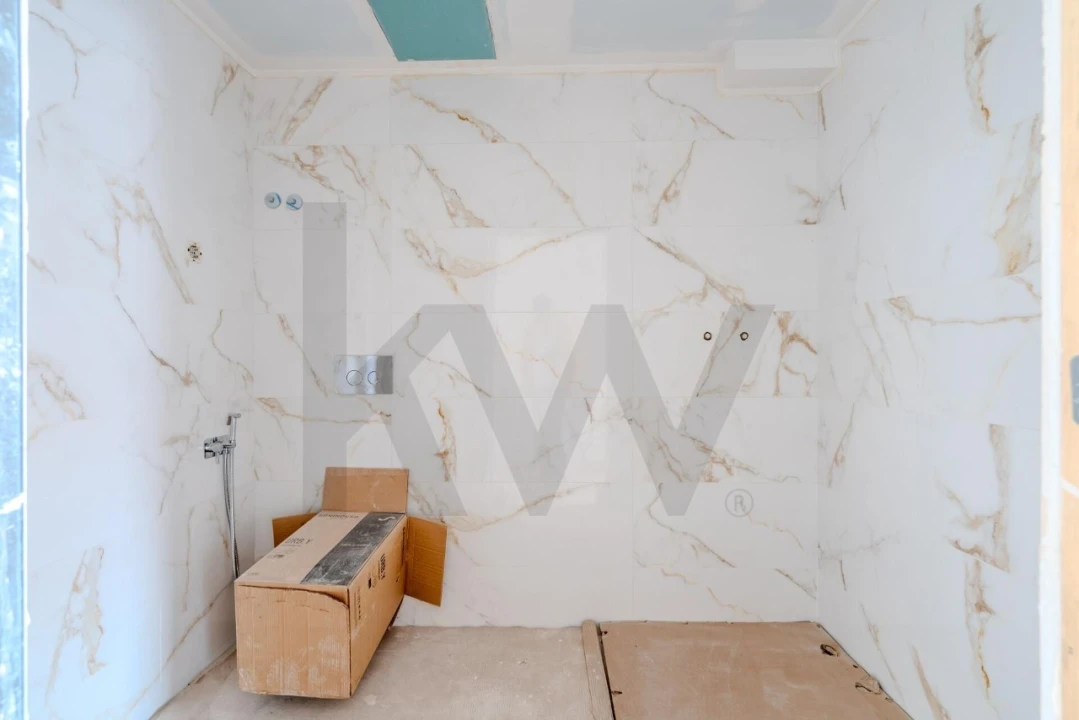 Apartamento T4 para Venda em Ramada e Caneças Foto 7