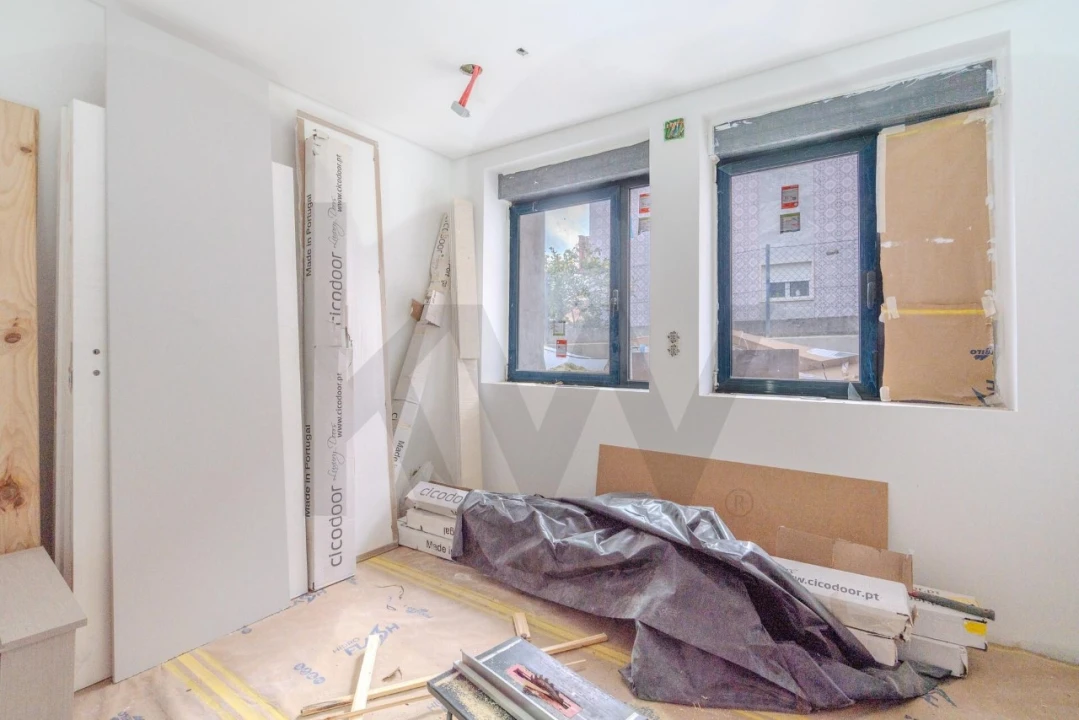 Apartamento T4 para Venda em Ramada e Caneças Foto 8