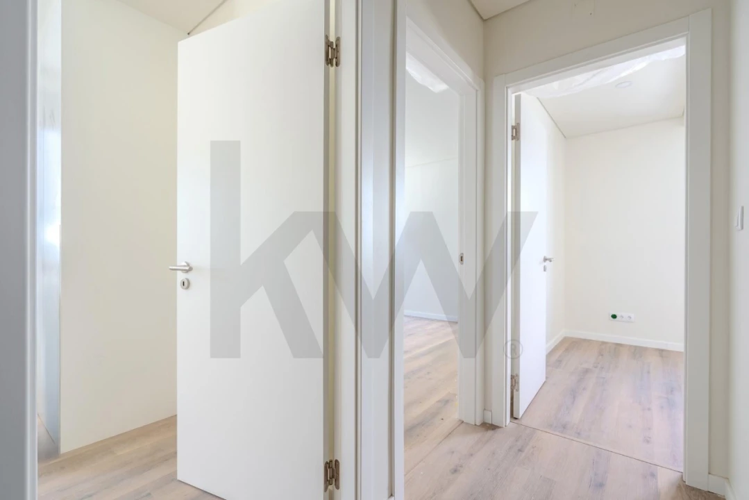 Apartamento T4 para Venda em Ramada e Caneças Foto 6