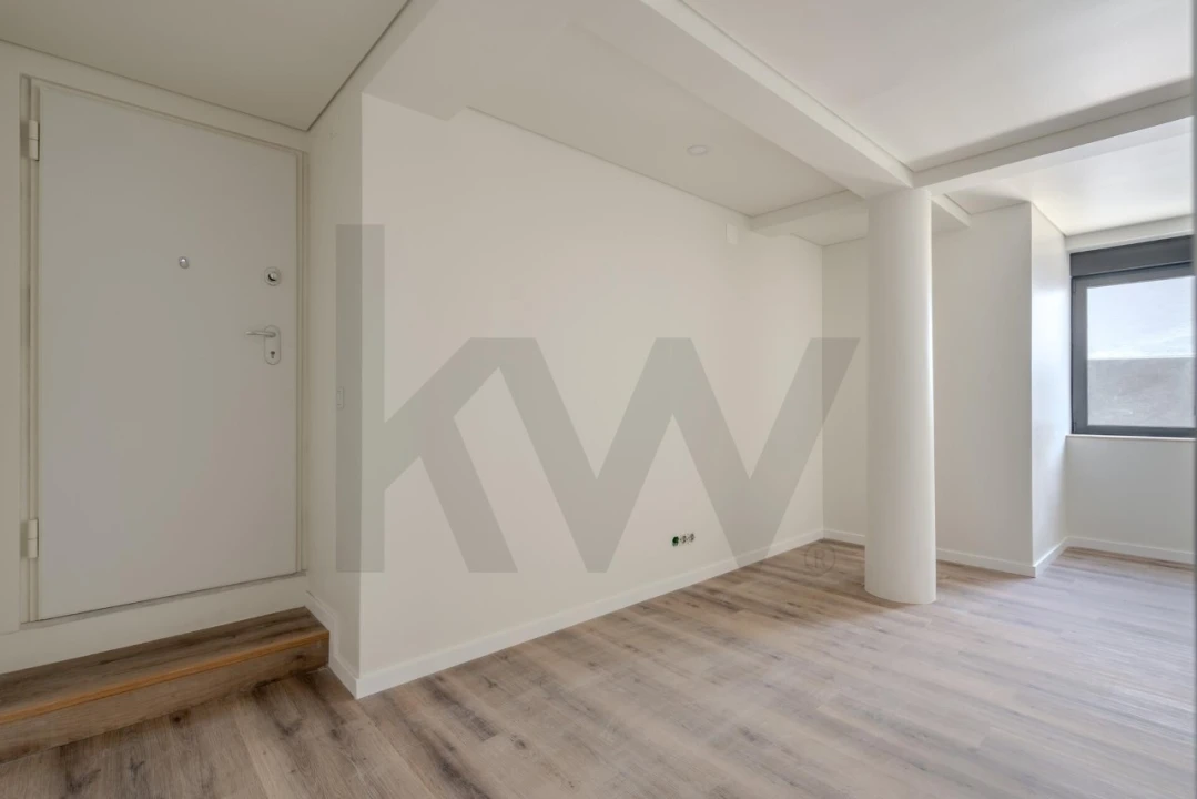 Apartamento T4 para Venda em Ramada e Caneças Foto 15