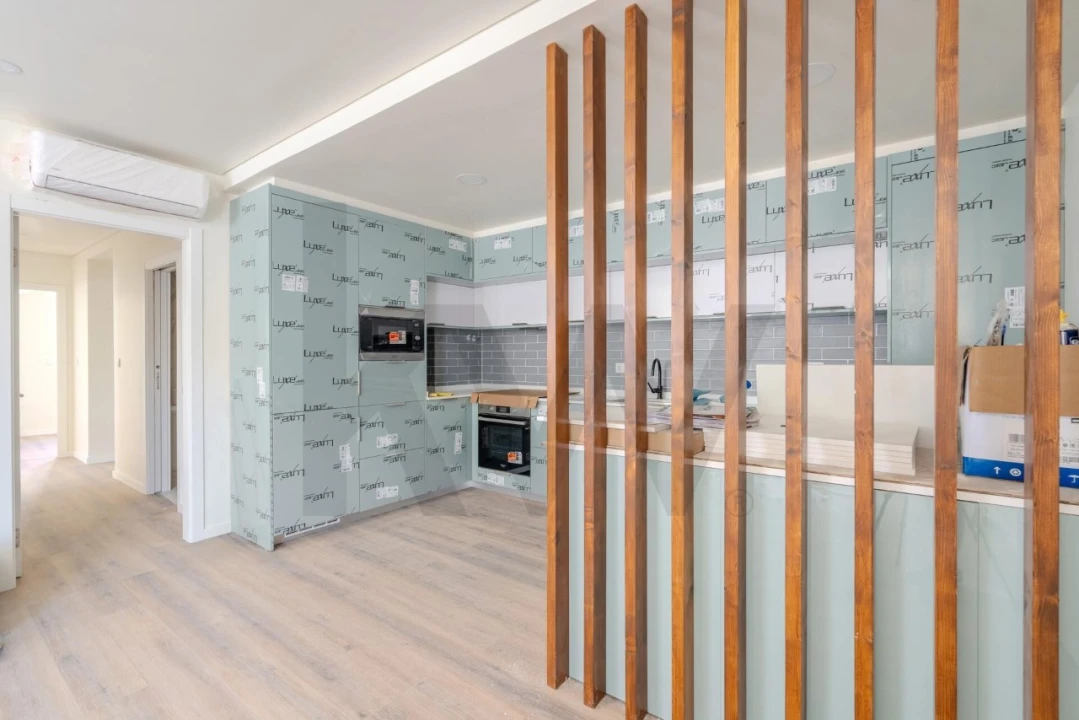 Apartamento T4 para Venda em Ramada e Caneças Foto 4