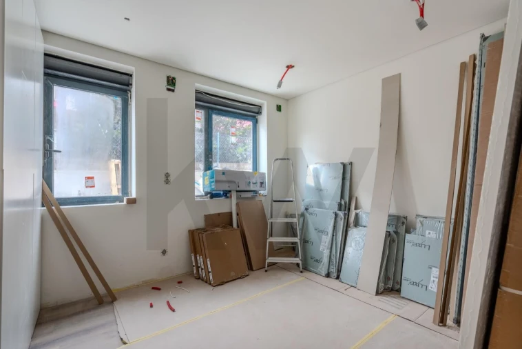 Apartamento T4 para Venda em Ramada e Caneças Foto 10