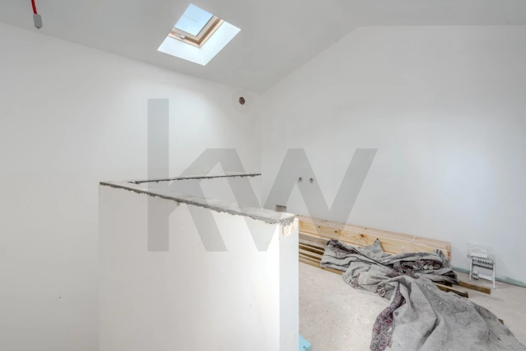 Moradia T2 para Venda em Ramada e Caneças Foto 17