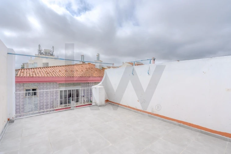 Moradia T2 para Venda em Ramada e Caneças Foto 18