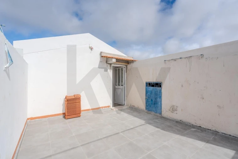 Moradia T2 para Venda em Ramada e Caneças Foto 19