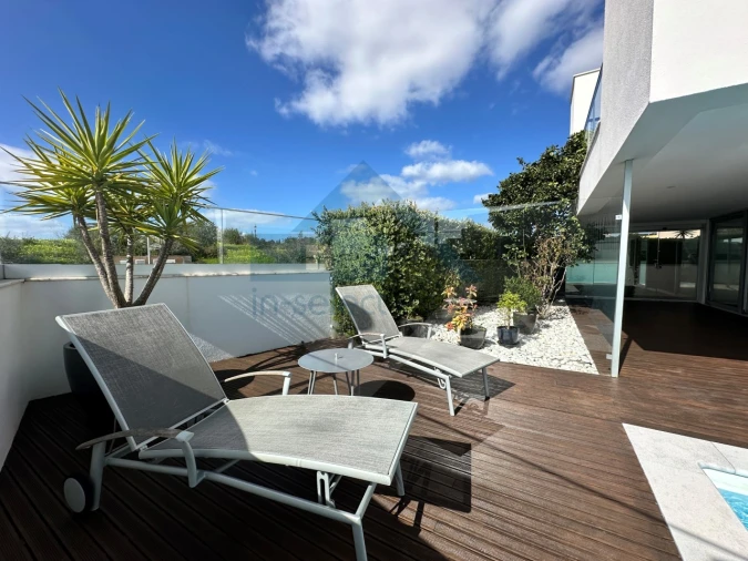 Moradia T3 para Venda em Ferragudo Foto 50