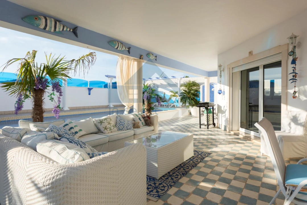 Moradia T4 para Venda em Albufeira e Olhos de Água Foto 12