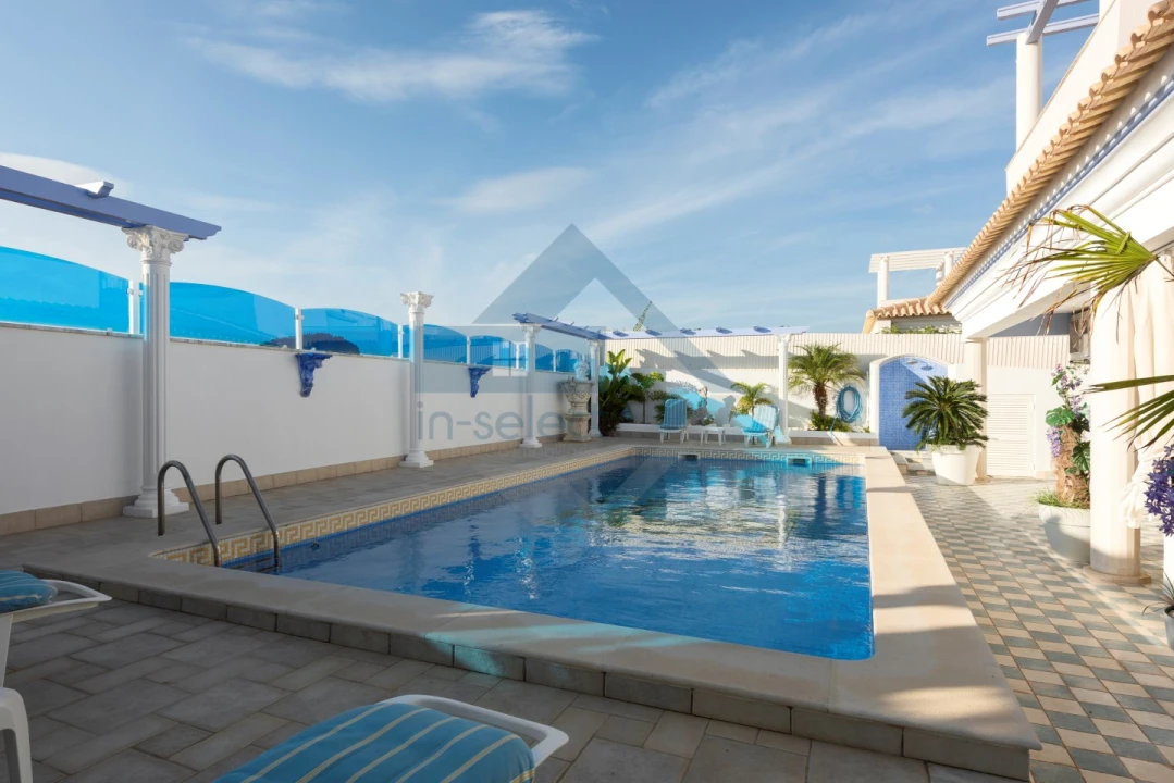 Moradia T4 para Venda em Albufeira e Olhos de Água Foto 15