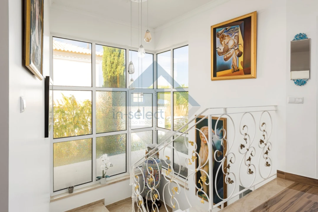 Moradia T4 para Venda em Albufeira e Olhos de Água Foto 31