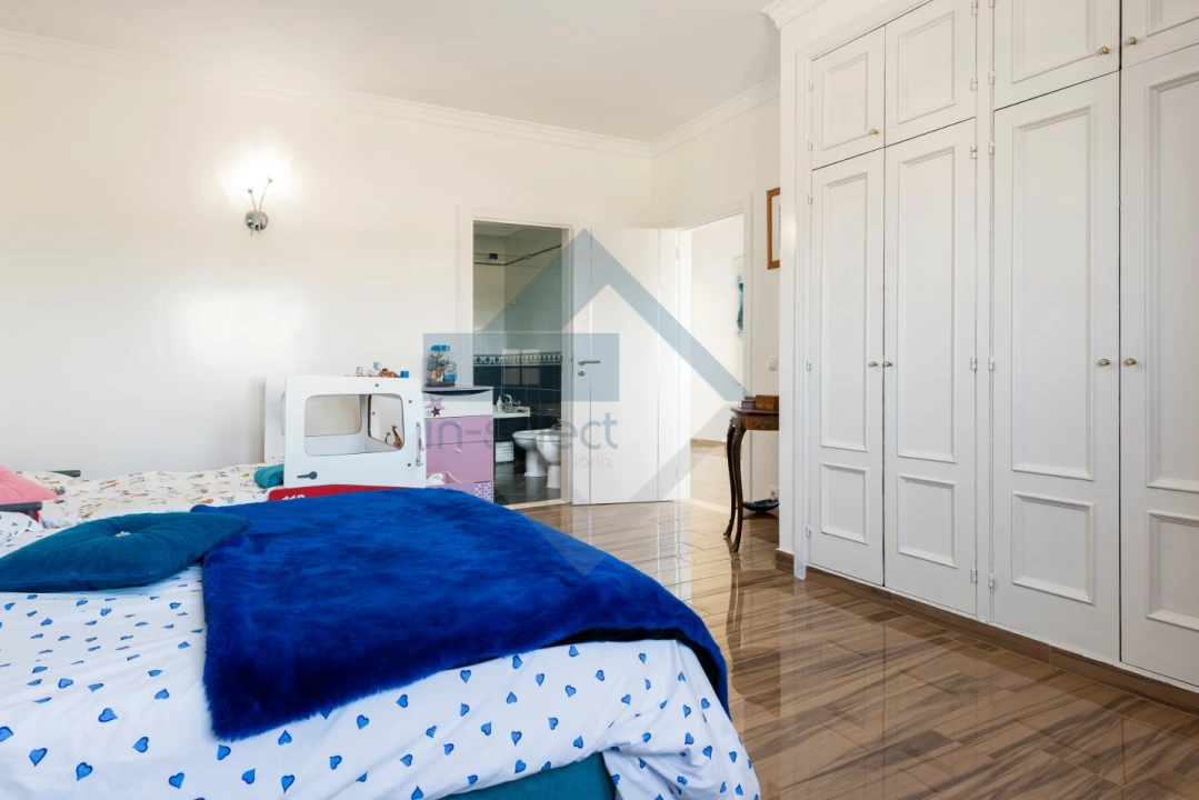 Moradia T4 para Venda em Albufeira e Olhos de Água Foto 42