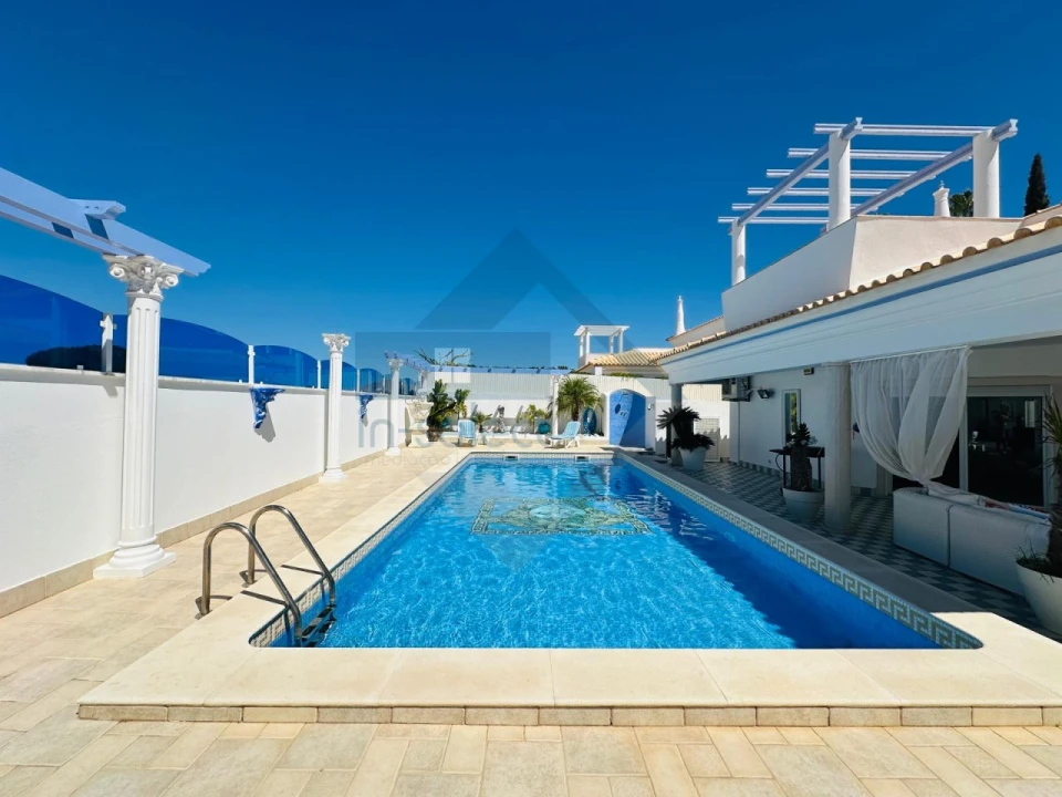 Moradia T4 para Venda em Albufeira e Olhos de Água Foto 56