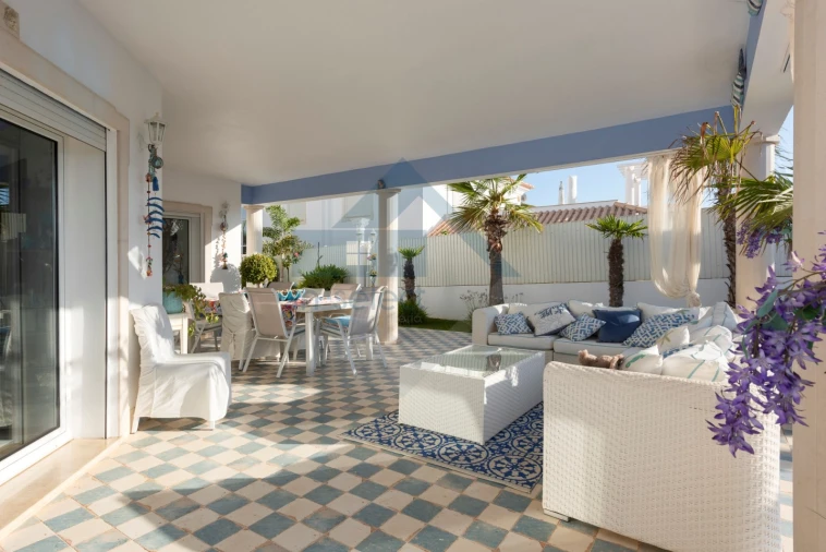 Moradia T4 para Venda em Albufeira e Olhos de Água Foto 13