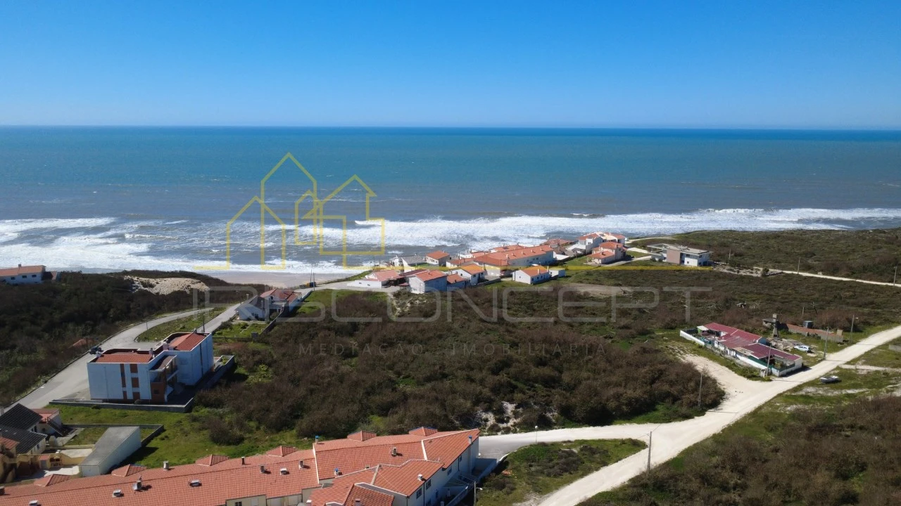 Moradia T3 para Venda em Pataias e Martingança Foto 13