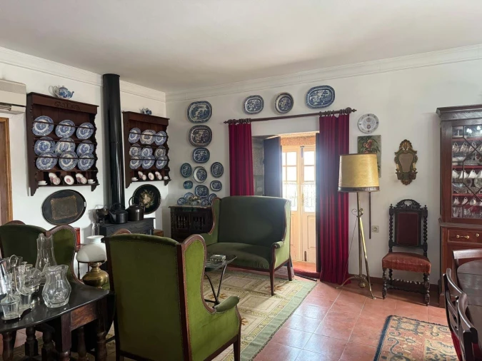 Moradia T3 para Venda em Assares e Lodões Foto 6