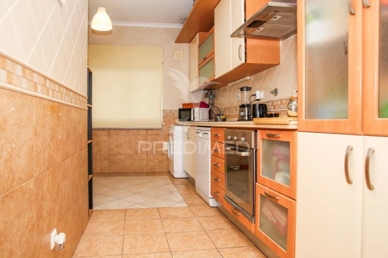 Moradia T3 para Venda em Alenquer (Santo Estêvão e Triana) Foto 3