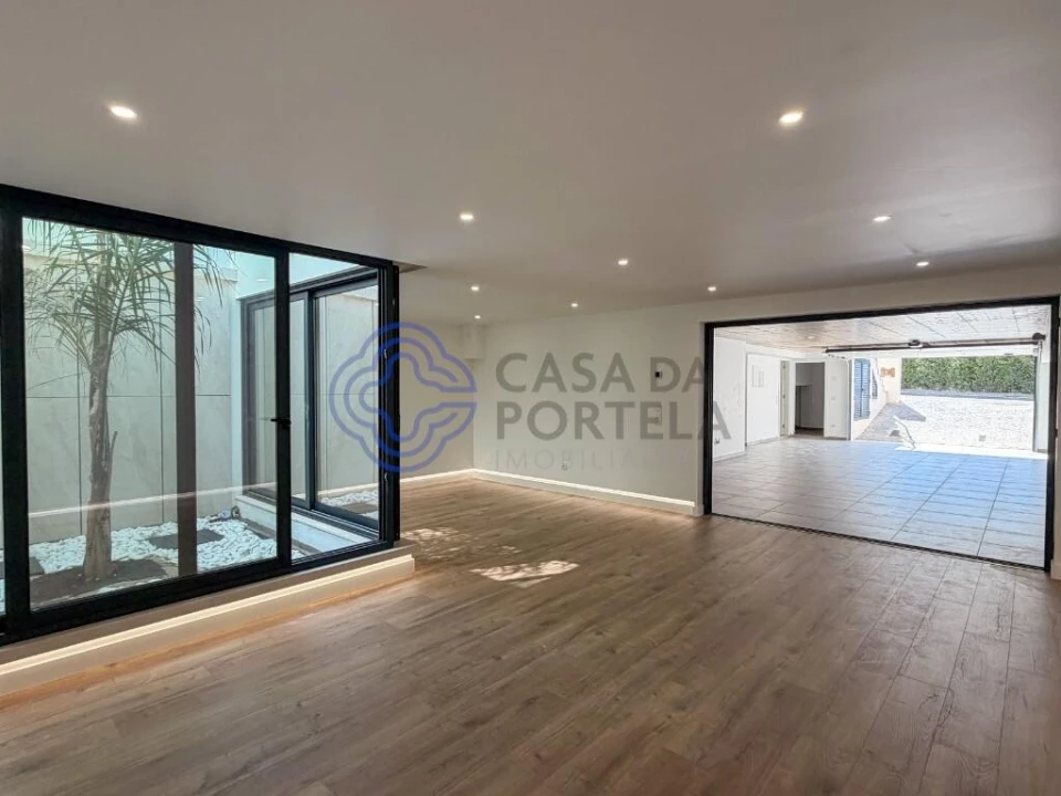 Moradia T3 para Venda em Montenegro Foto 50