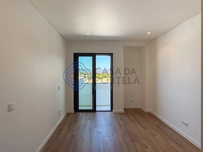 Moradia T3 para Venda em Montenegro Foto 28