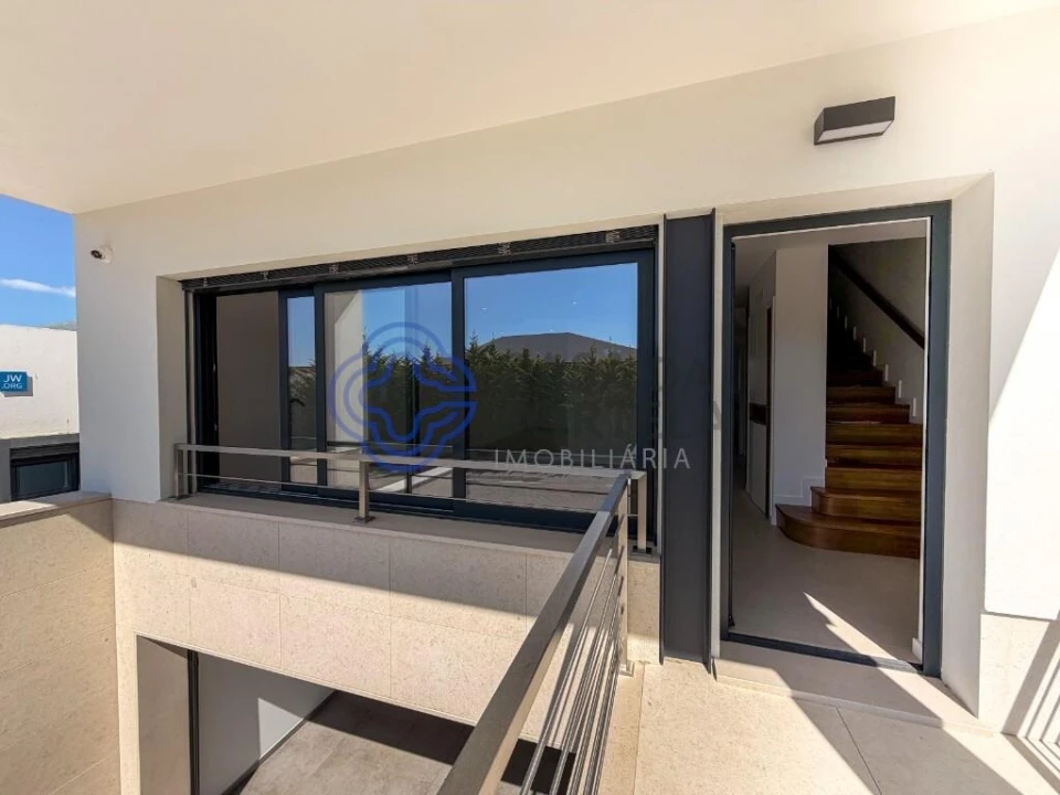 Moradia T3 para Venda em Montenegro Foto 25