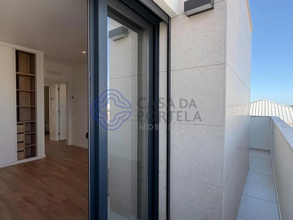 Moradia T3 para Venda em Montenegro Foto 31