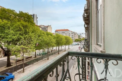 Apartamento T4 para Arrendamento em Avenidas Novas