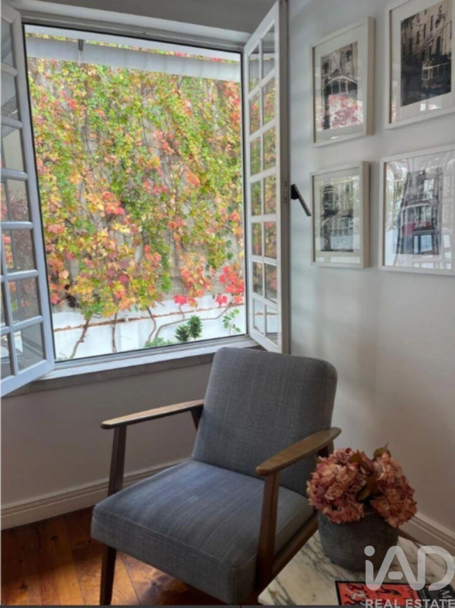 Apartamento T4 para Arrendamento em Avenidas Novas Foto 1