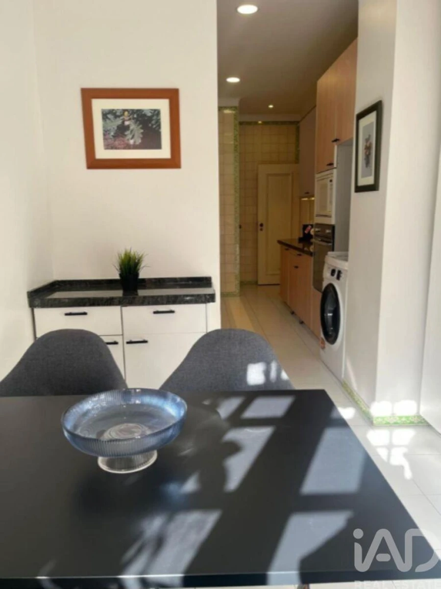 Apartamento T4 para Arrendamento em Avenidas Novas Foto 9