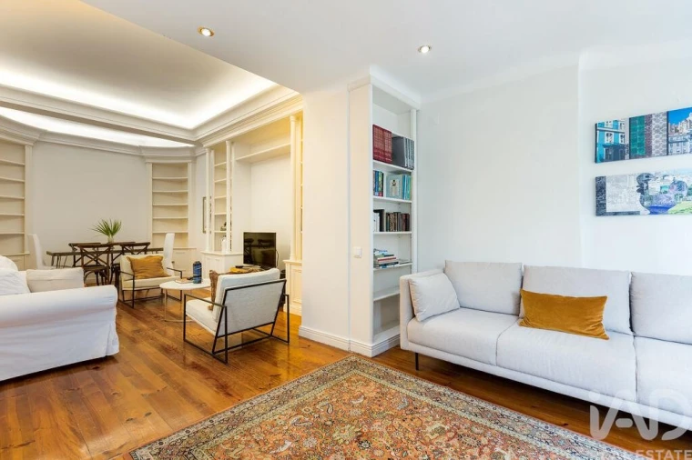 Apartamento T4 para Arrendamento em Avenidas Novas Foto 11