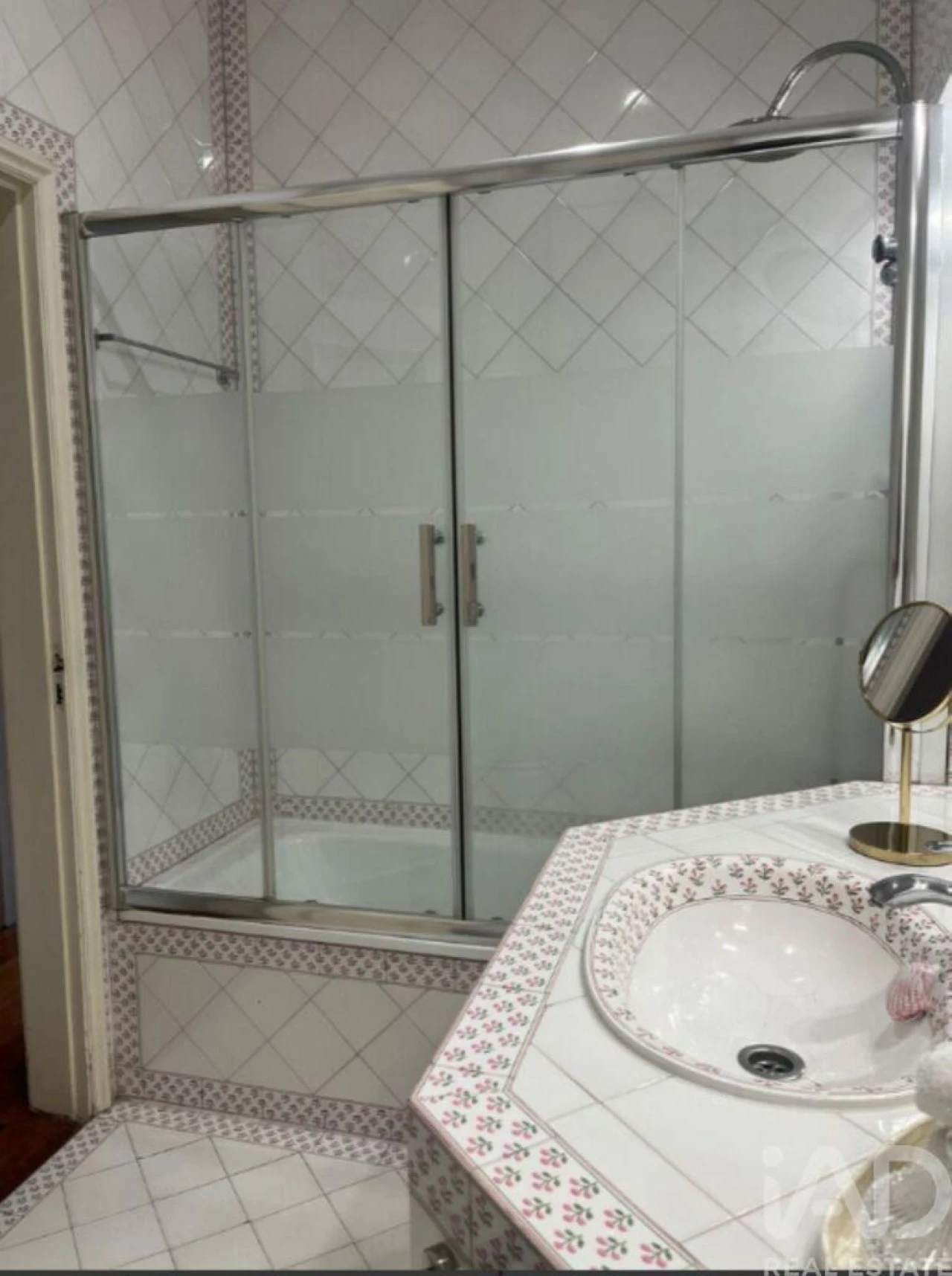 Apartamento T4 para Arrendamento em Avenidas Novas Foto 7