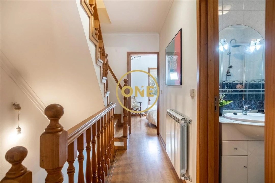 Moradia T3 para Venda em Gondifelos, Cavalões e Outiz Foto 8