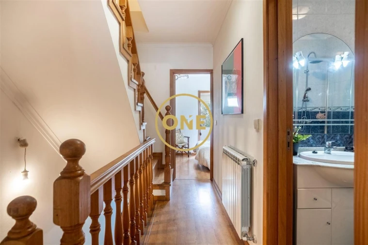 Moradia T3 para Venda em Gondifelos, Cavalões e Outiz Foto 8