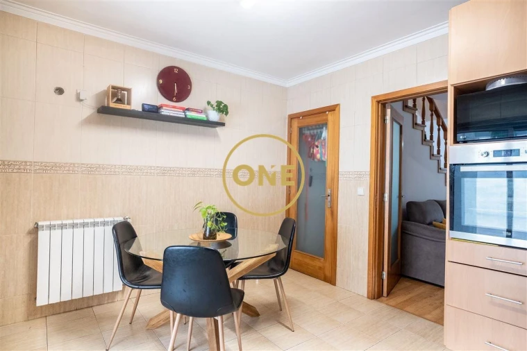 Moradia T3 para Venda em Gondifelos, Cavalões e Outiz Foto 7