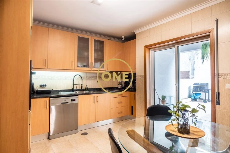 Moradia T3 para Venda em Gondifelos, Cavalões e Outiz Foto 5