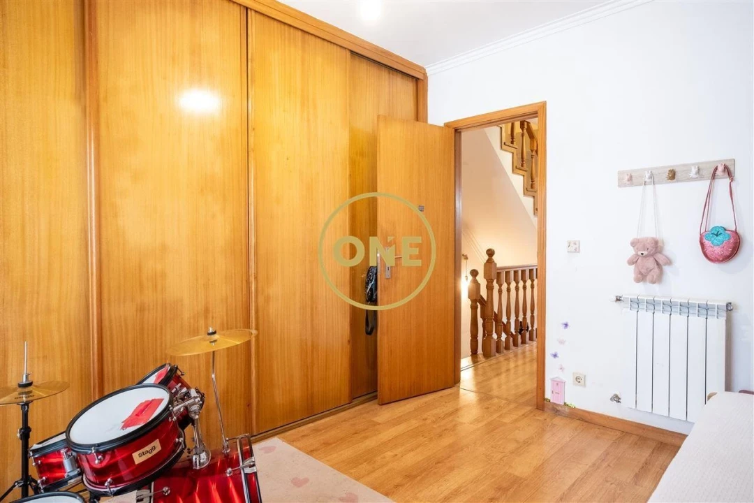 Moradia T3 para Venda em Gondifelos, Cavalões e Outiz Foto 12