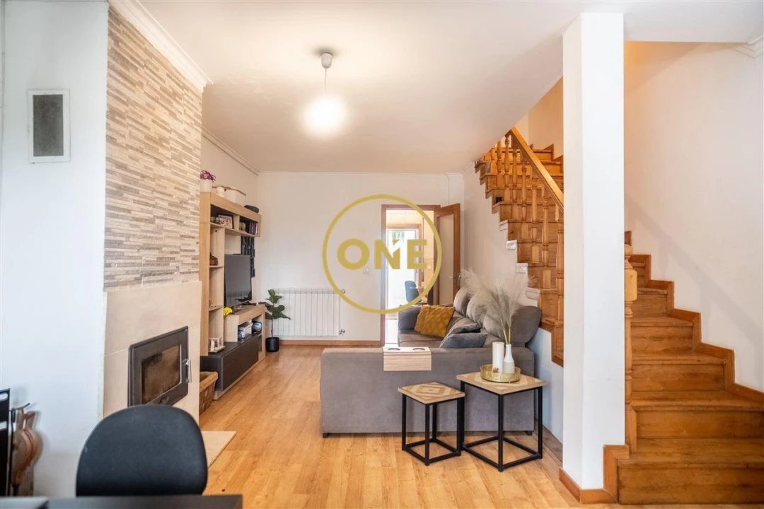 Moradia T3 para Venda em Gondifelos, Cavalões e Outiz Foto 2