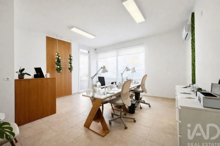 Loja para Venda em Almancil Foto 3