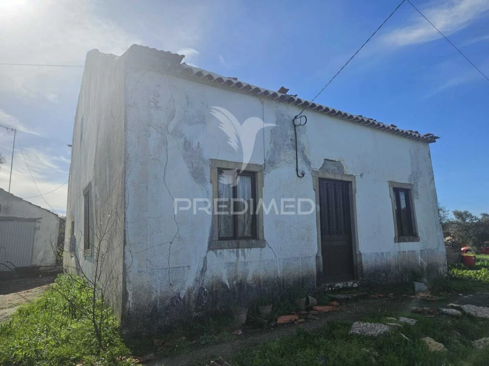 Moradia T2 para Venda em Chãos Foto 10