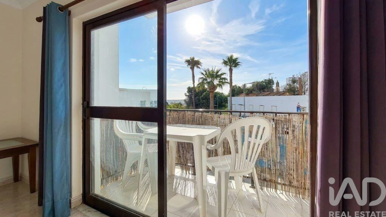 Apartamento T3 para Venda em Boliqueime Foto 1