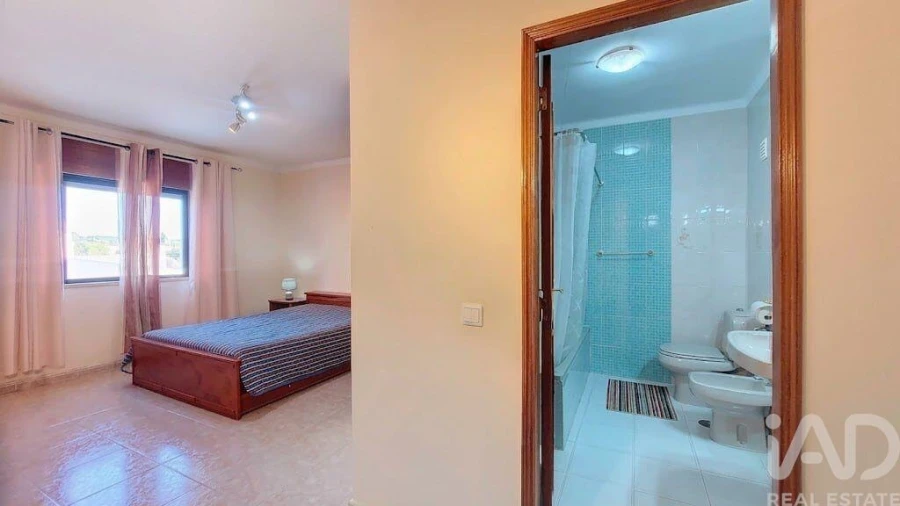 Apartamento T3 para Venda em Boliqueime Foto 6