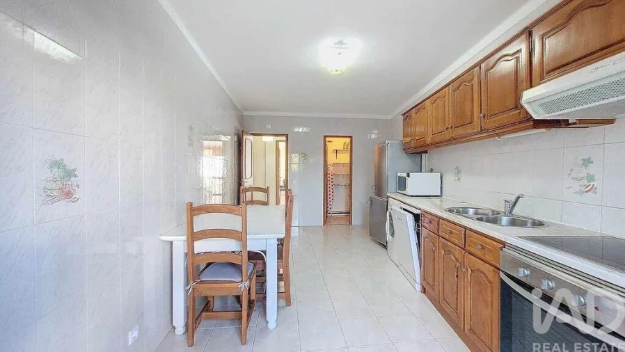 Apartamento T3 para Venda em Boliqueime Foto 21