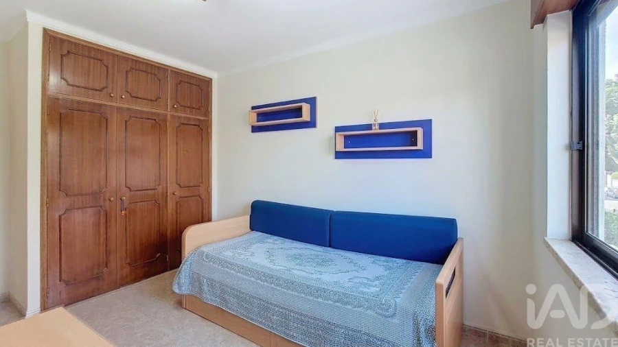 Apartamento T3 para Venda em Boliqueime Foto 9